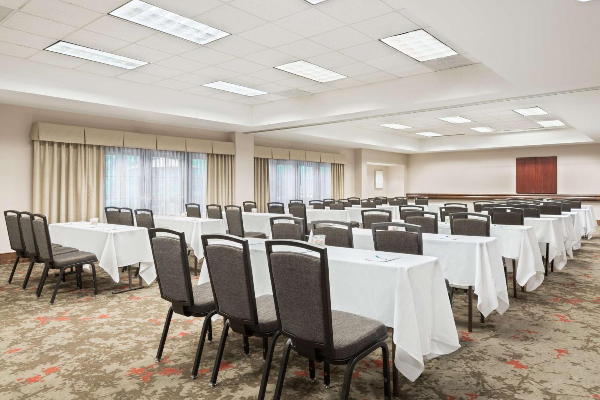 Homewood Suites By Hilton Raleigh/Crabtree Valley Exterior foto